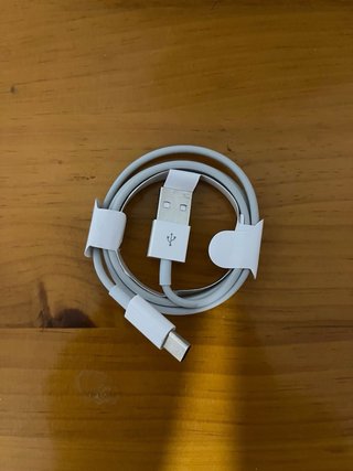 Airpods Max Apple Gris y Blanco