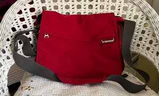 Maletín Dockers Rojo y Gris