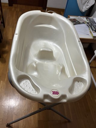 Bañera para bebé con soporte