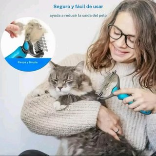 Peine quitapelos para mascotas