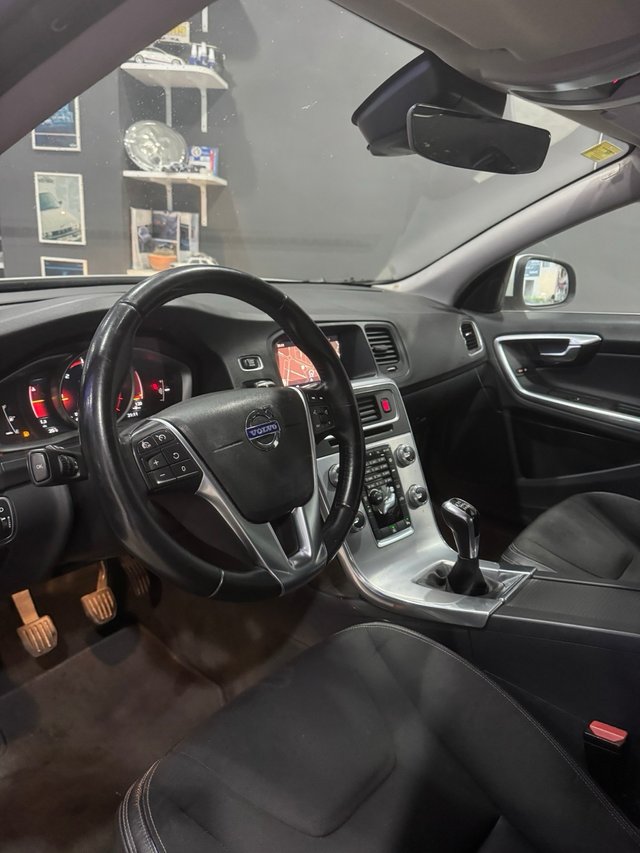 VOLVO S60 D2 🟢 2.0D 120cv NACIONAL