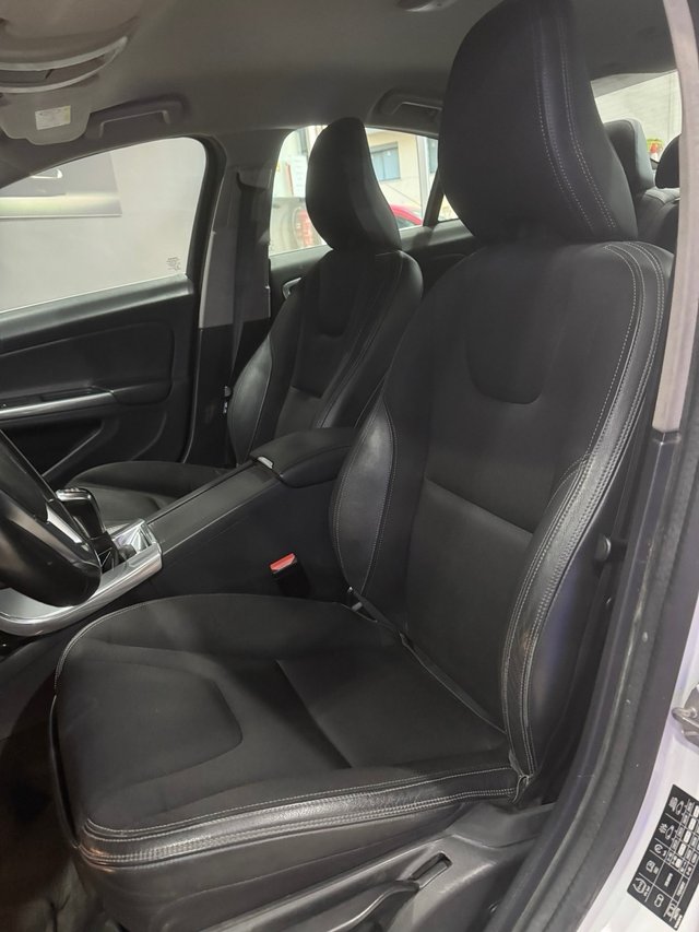 VOLVO S60 D2 🟢 2.0D 120cv NACIONAL