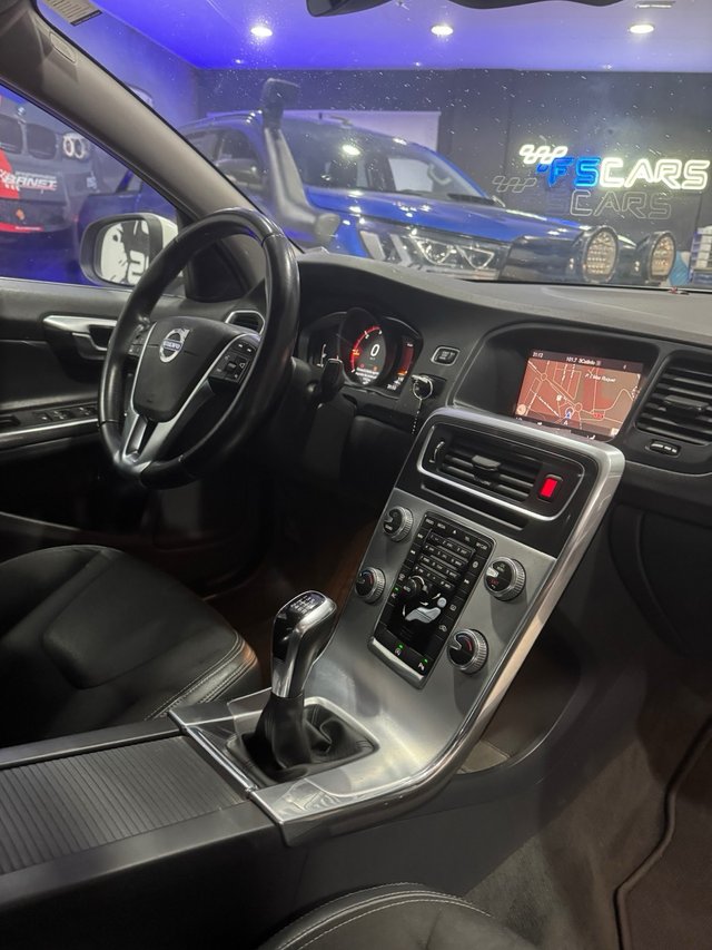 VOLVO S60 D2 🟢 2.0D 120cv NACIONAL