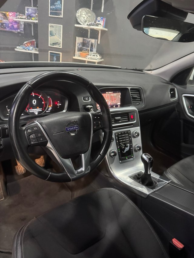 VOLVO S60 D2 🟢 2.0D 120cv NACIONAL
