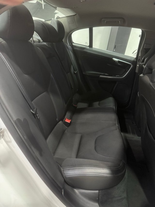 VOLVO S60 D2 🟢 2.0D 120cv NACIONAL