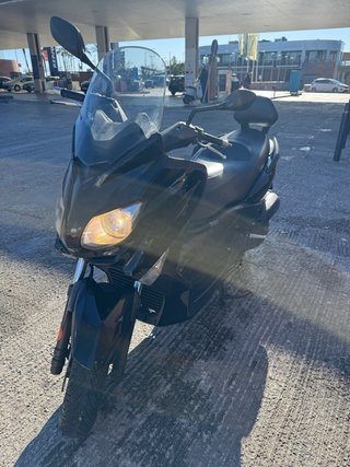 Yamaha Xmax 125 Negra