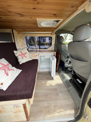 ALQUILER FURGO CAMPER VAN