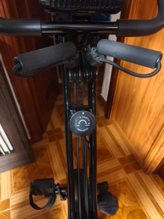 Bicicleta Estática Plegable Negra