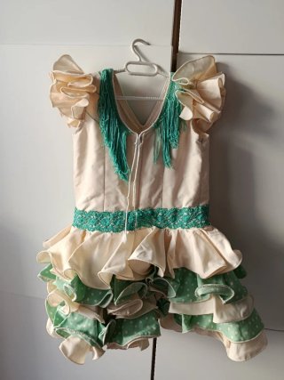 Traje de flamenca niña T4