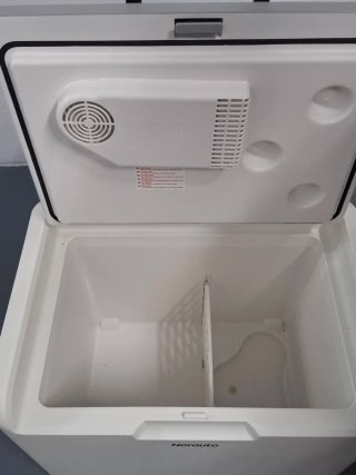 Nevera termoeléctrica Norauto 40L