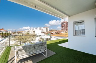 Casa de vacaciones con vistas al mar y aire acondi