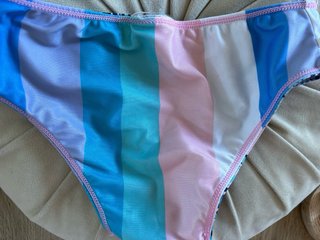 Bikini Frutas y Hojas Tropicales