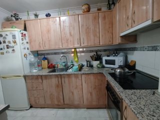 Muebles de cocina madera y cristal