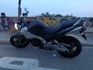 Suzuki GSR 600 2007