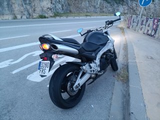 Suzuki GSR 600 2007