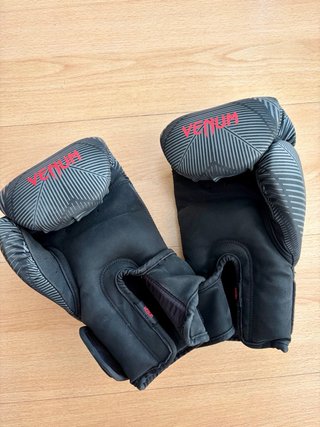 Guantes Boxeo VENUM 16OZ