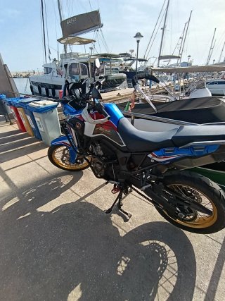 Honda CRF1000L Africa Twin 2019 Tricolor