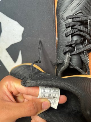 Zapatillas Fútbol Sala Kipsta Niño Negras