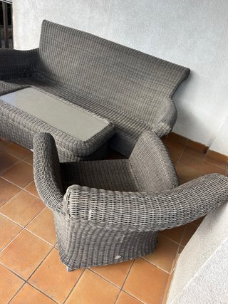 Conjunto sofá, mesa y 2 butacas exterior de ratán