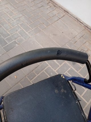 Andador para persona mayor azul