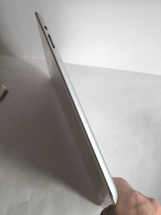 Apple iPad 2. 3a Generación 16GB WiFi, 3G A143