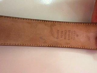 Cinturón Gucci Negro Hebilla Dorada Mujer talla 90