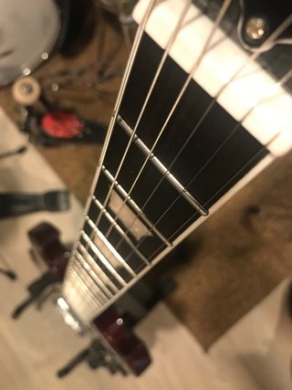 Guitarra tipo Gibson SG