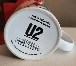 Tazza U2 WAR con scatola
