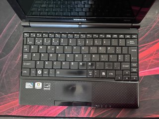 Toshiba NB 500 - 500GB HDD / 2GB RAM