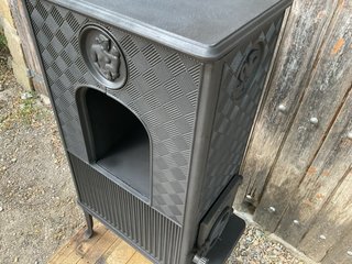 Estufa de leña JOTUL 606