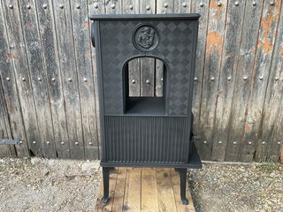 Estufa de leña JOTUL 606