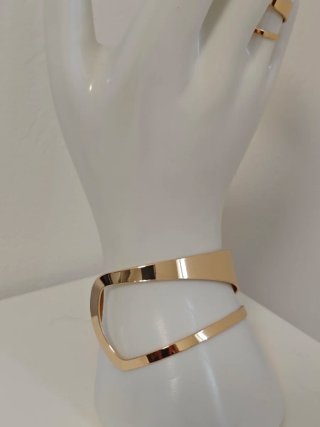 Conjunto Pulsera y Anillo Dorado
