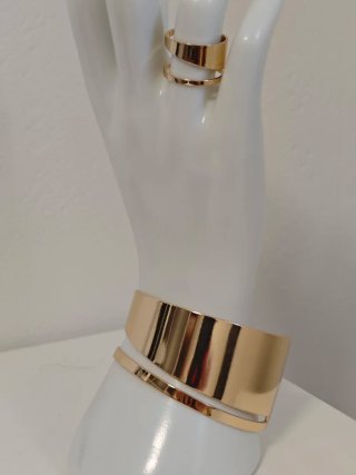 Conjunto Pulsera y Anillo Dorado