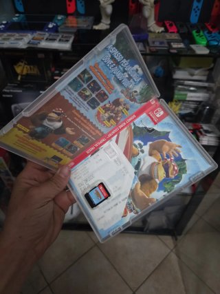 Donkey Kong Country Tropical Freeze Switch