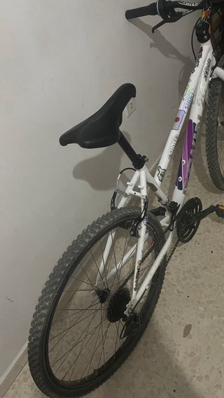 Bicicleta de Montaña Blanca