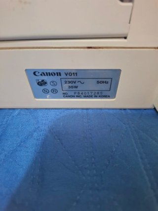 Máquina de escribir Canon ES 5