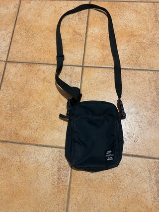 Riñonera Nike Negra