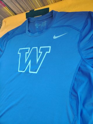 Camiseta Nike Pro Morada Talla L
