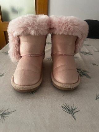 Botitas rosas invierno niña