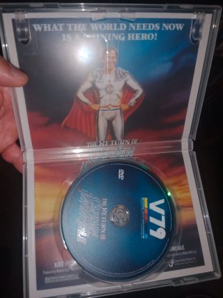 DVD El Retorno del Capitán Invencible