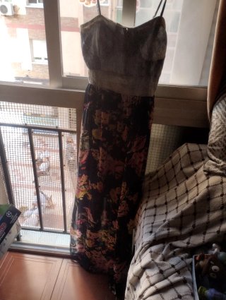 Vestido largo floral talla S