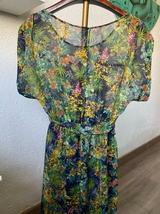 Vestido estampado floral verde y multicolor