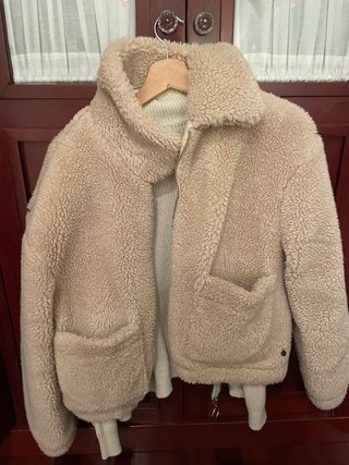 Cazadora pelo invierno beige