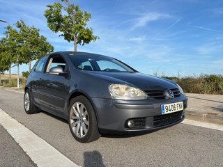 VW GOLF 2.0TDI 140cv