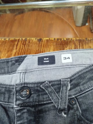 Lote 3 Vaqueros Skinny Volcom y Denim