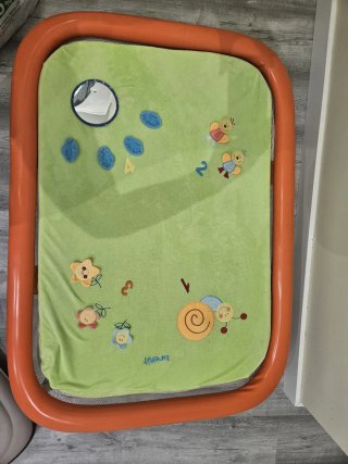 Parque infantil brevi como nuevo
