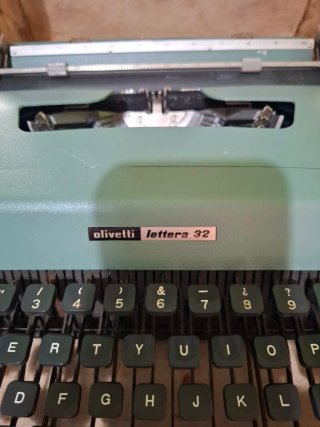 Olivetti Lettera 32 Máquina de Escribir