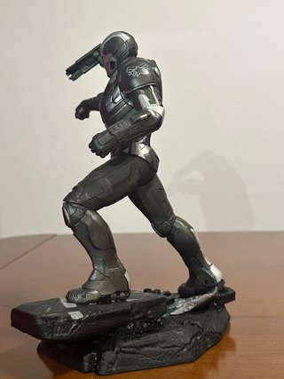 Figura War Machine Marvel – Diamond Select