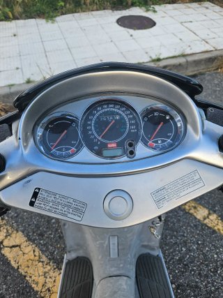 Aprilia Leonardo 250