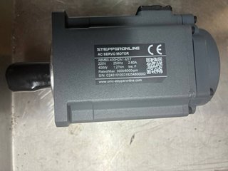 Servomotor AC 400w stepperonline con encoder